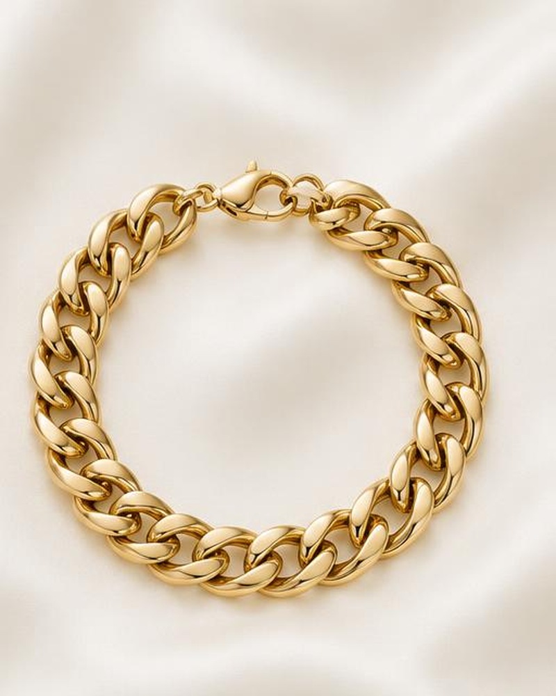 Bold Curb Bracelet
