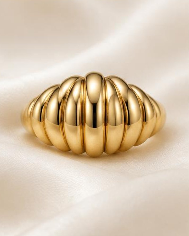 Gold Croissant Ring