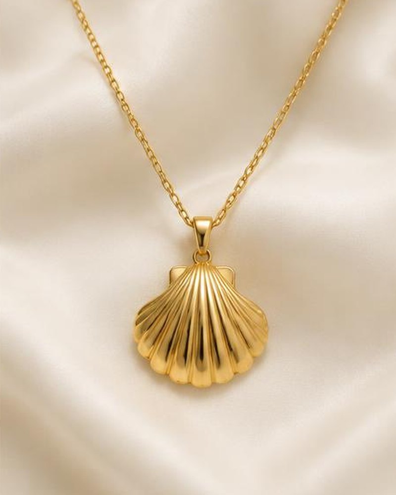 Gold Shell Pendant