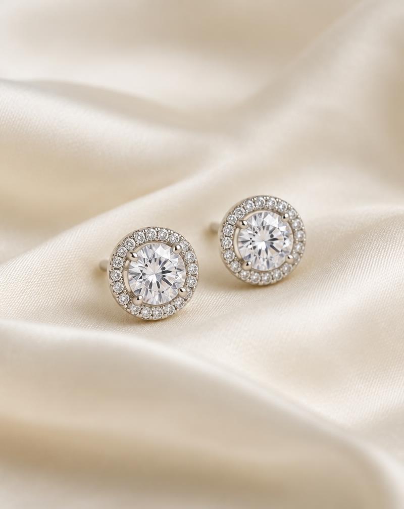 Halo Studs