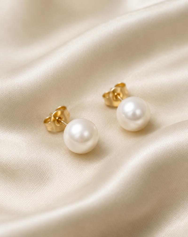 Pearl Studs